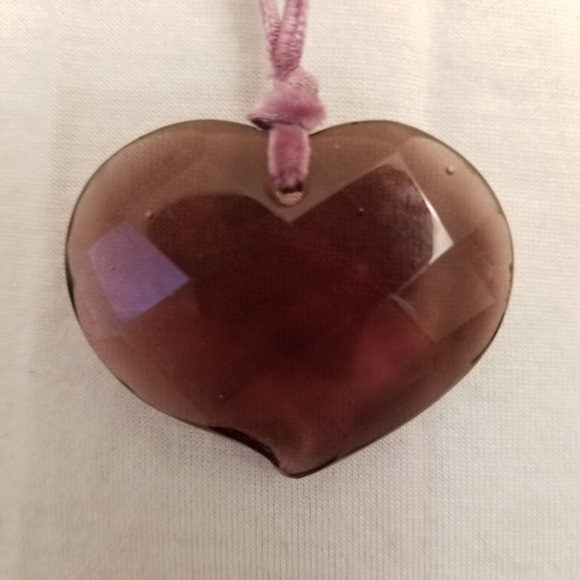 858 NWT Heart on a String "Amethyst" Glass Necklace - Picture 8 of 13